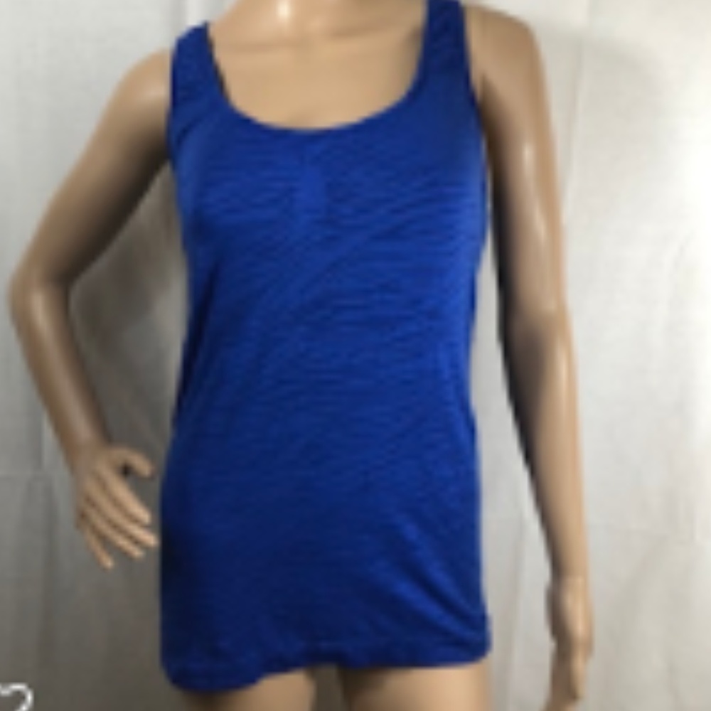 Danskin Now Scoop Neck Racerback Blue Tank